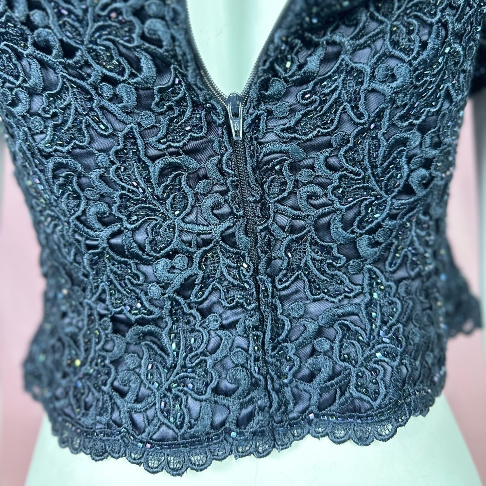 HTF Carmen Marc Valvo Petite beaded blue short-sleeve formal top, size 6 - Picture 8 of 16